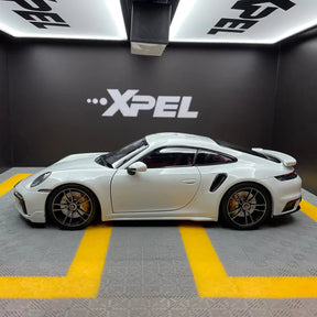 Carro Miniatura Porsche 911 (992) Turbo S | Escala 1:18