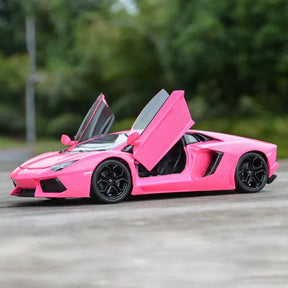 Carro Miniatura Lamborghini Aventador LP700-4 | Escala 1:24