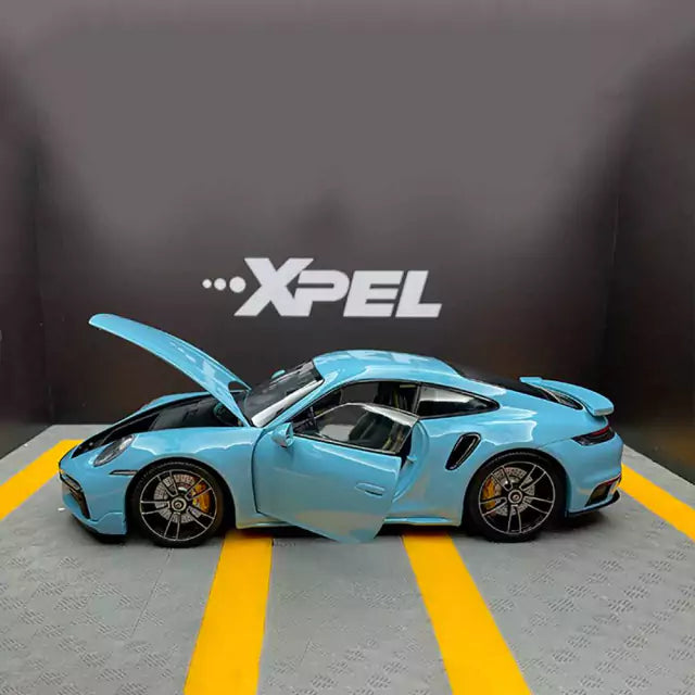 Carro Miniatura Porsche 911 (992) Turbo S | Escala 1:18