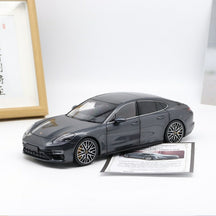 Carro Miniatura Porsche Panamera Turbo S | Escala 1:18